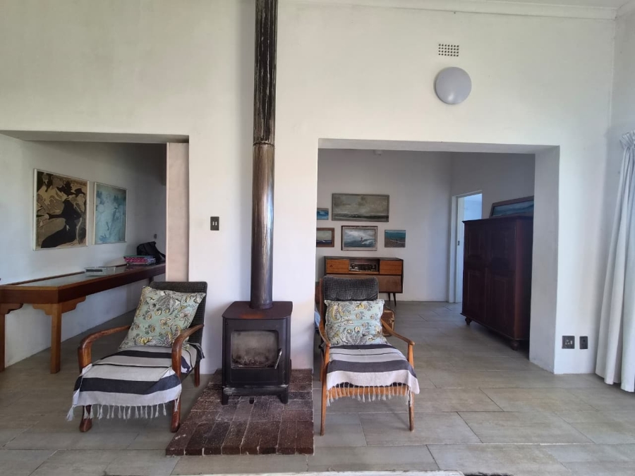 6 Bedroom Property for Sale in Stilbaai Wes Western Cape